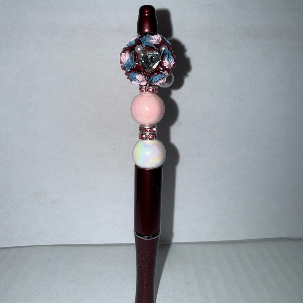 Handmade Beaded Pen-Burgundy & Pink Rose Bouquet with marble resin beads